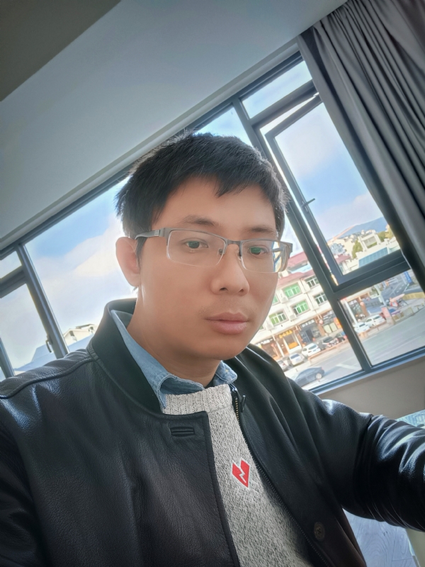 也许只是缺少一个拥抱的第二张照片--仙游相亲网