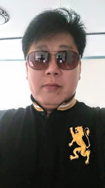 含笑半步癲的第一张照片--仙游相亲网
