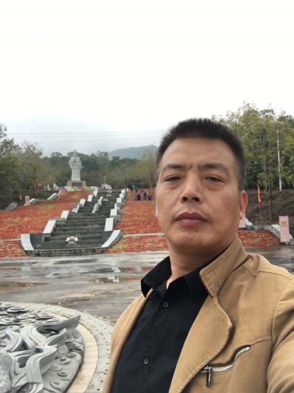 开心的松鼠的第一张照片--仙游相亲网