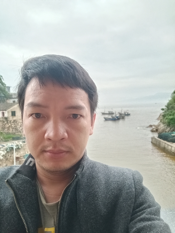 啊亮的第一张照片--仙游相亲网