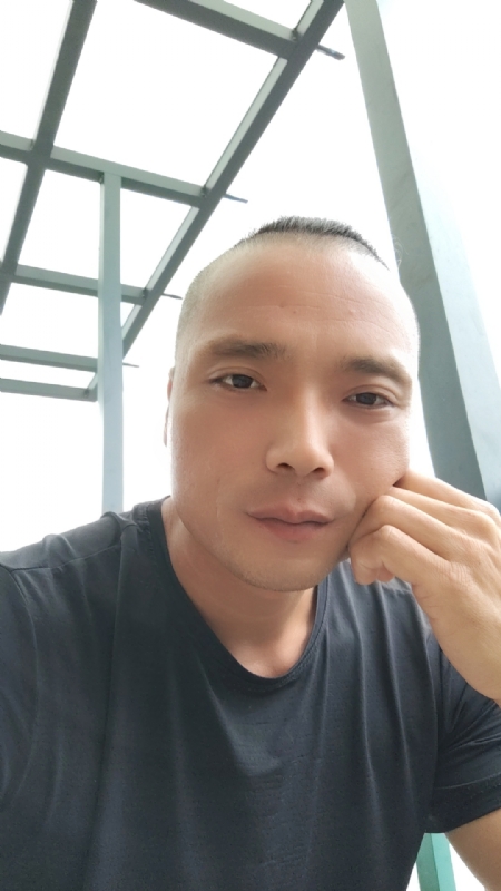 伯爵的第三张照片--仙游相亲网